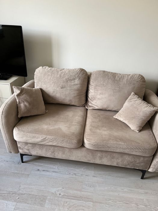 Mała sofa rozkładana