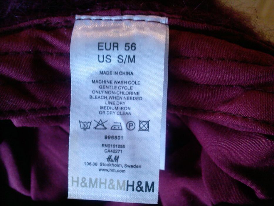 Kaszkiet, czapka wełniana bordowa H&M