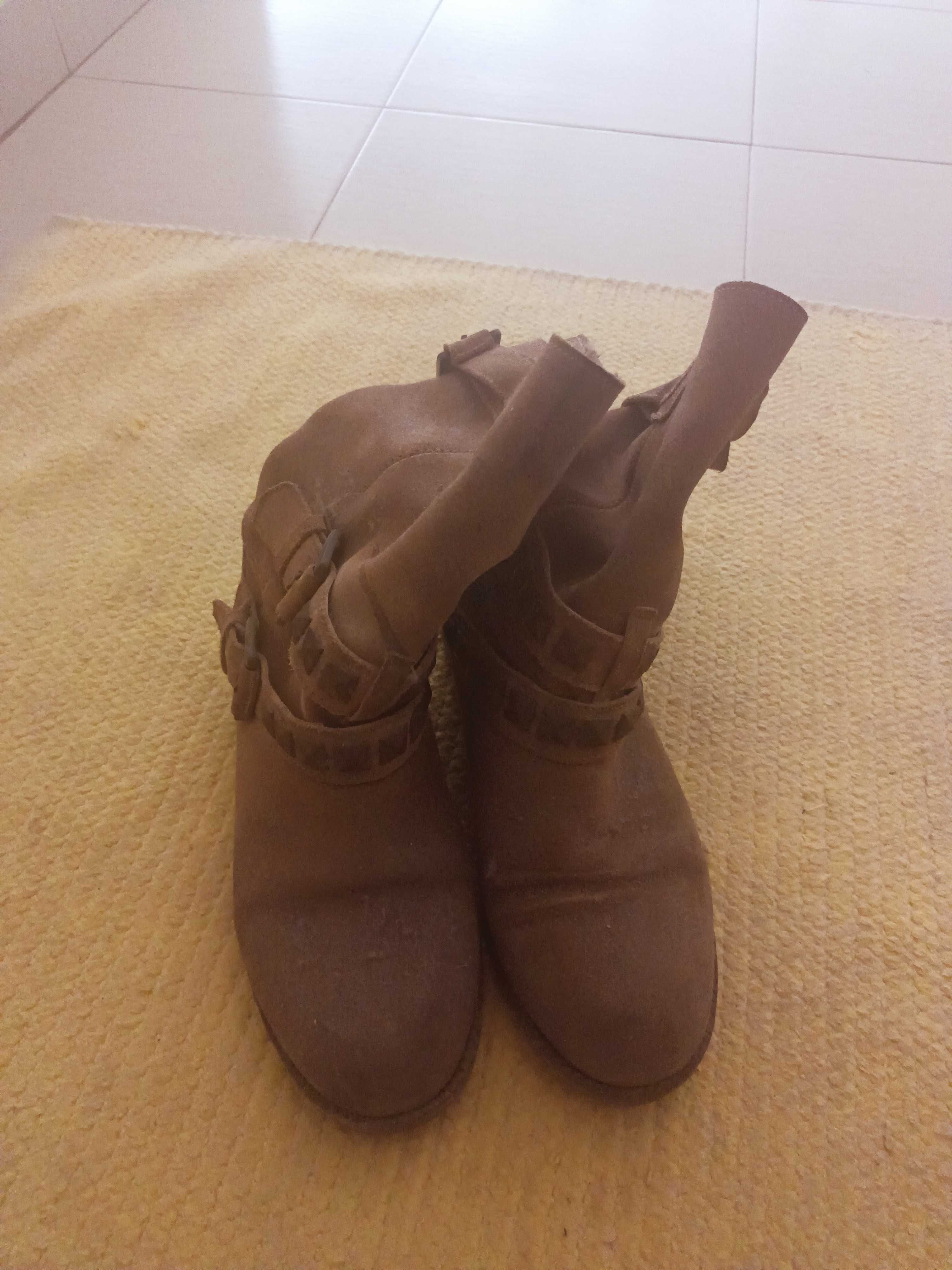 Botas Stradivarius