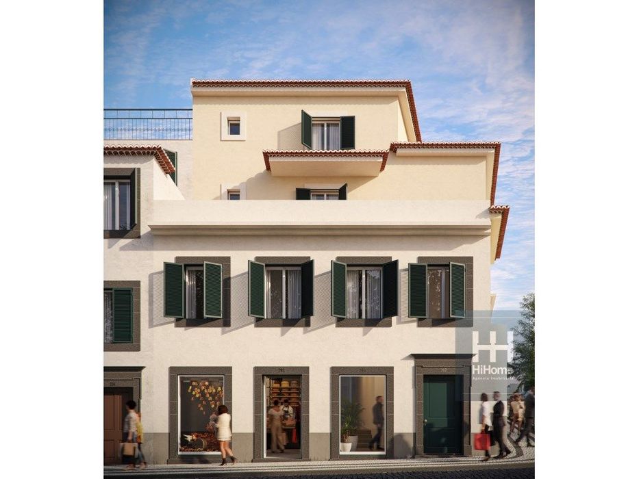 T2 no Edifício Funchal II na Rua da Carreira