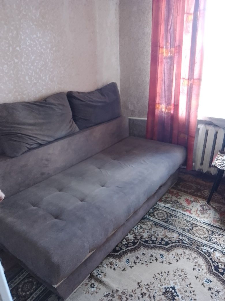 Комуналка ,комната