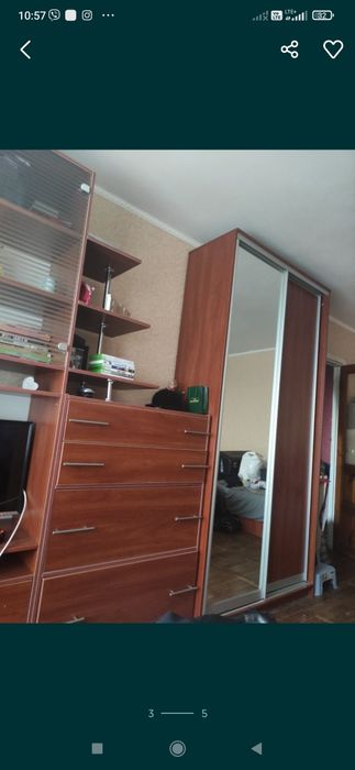 Диван, стінка шафа купе