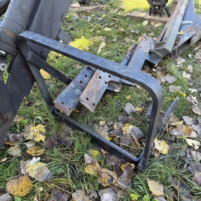 Ładowacz czołowy Czeski ND Tur Zetor 7211,7245,7745,7711,6211,itp.