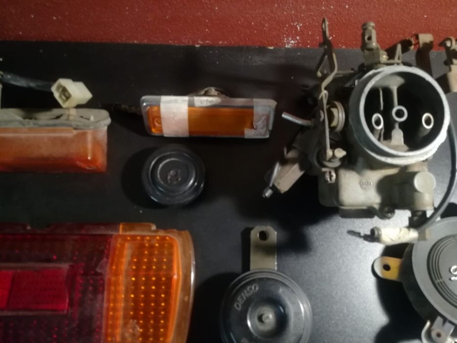 Material peças DATSUN legendas / simbolos