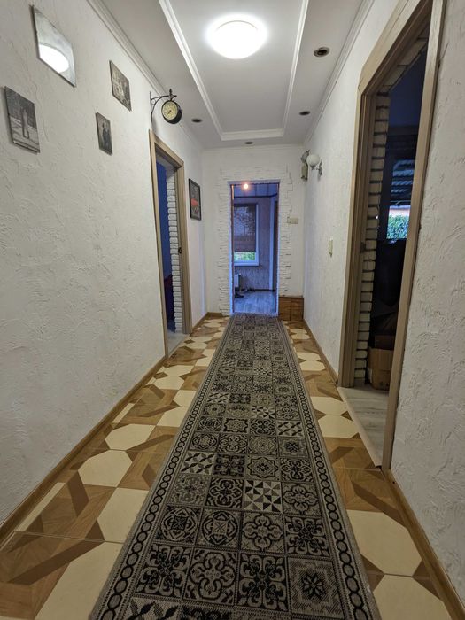 Особняк р-н вул. Короля Данила