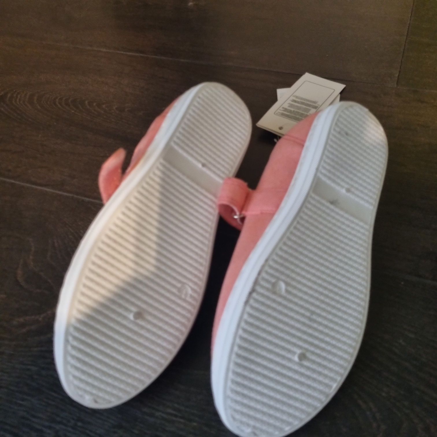 Nowe z metka buty dziewczece rozmiar 32