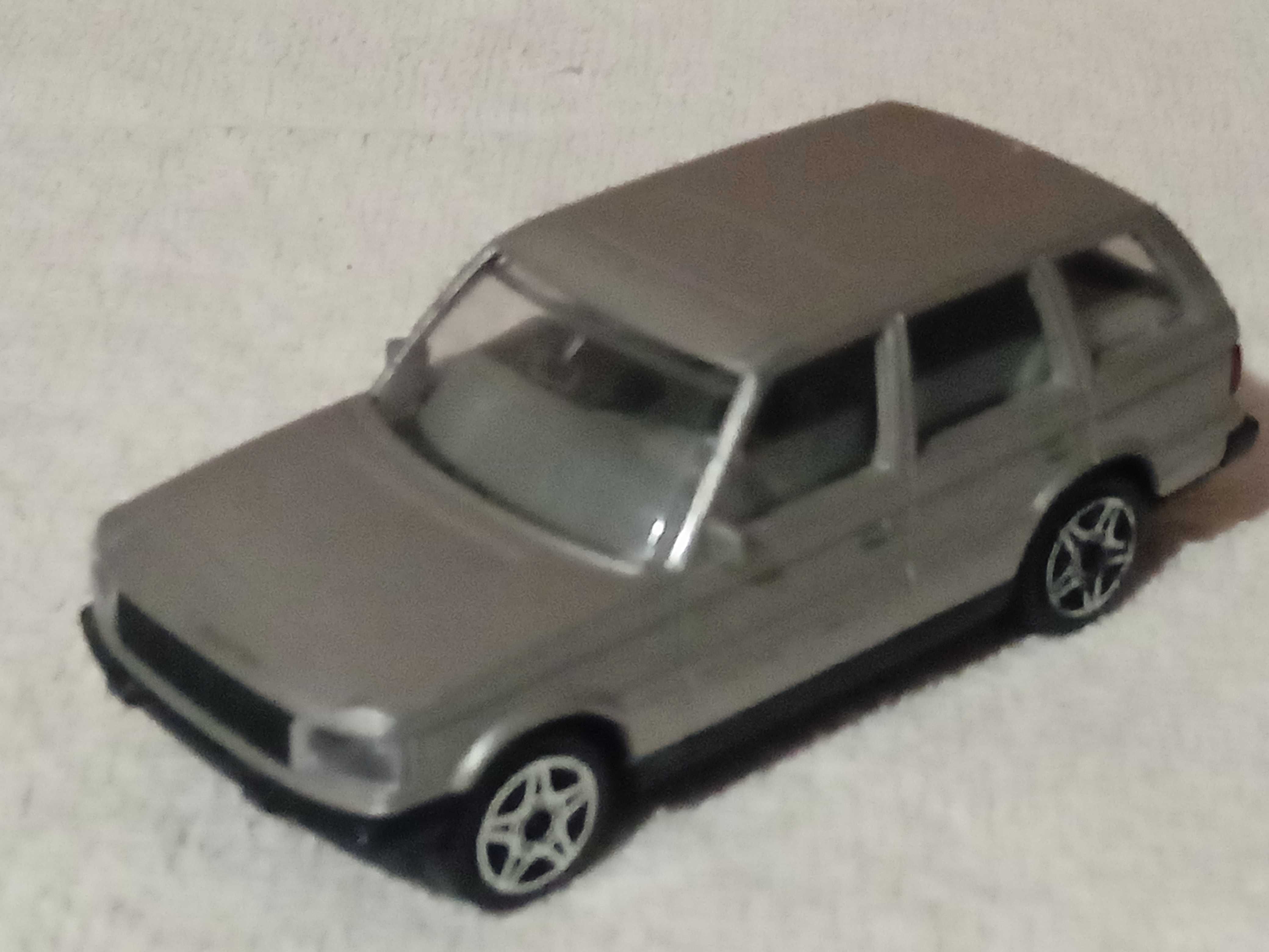 model Range Rover 1/43 Burago