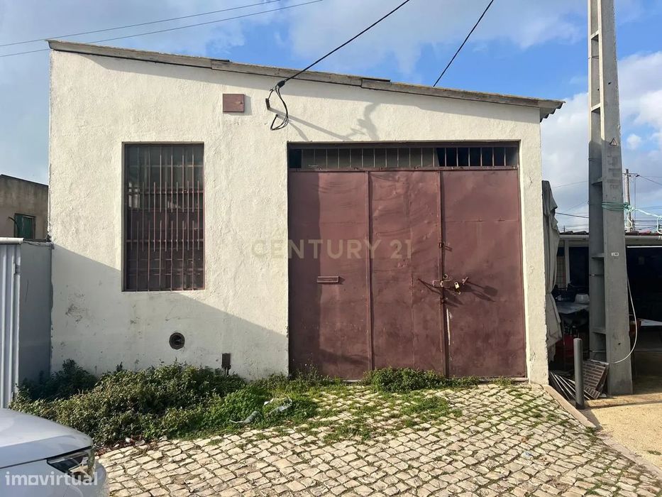Armazém em São Pedro da Trafaria