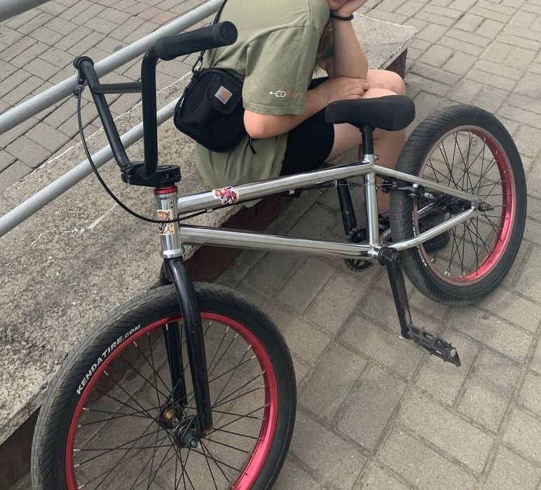продам bmx custom в чудовому стані терміново!
