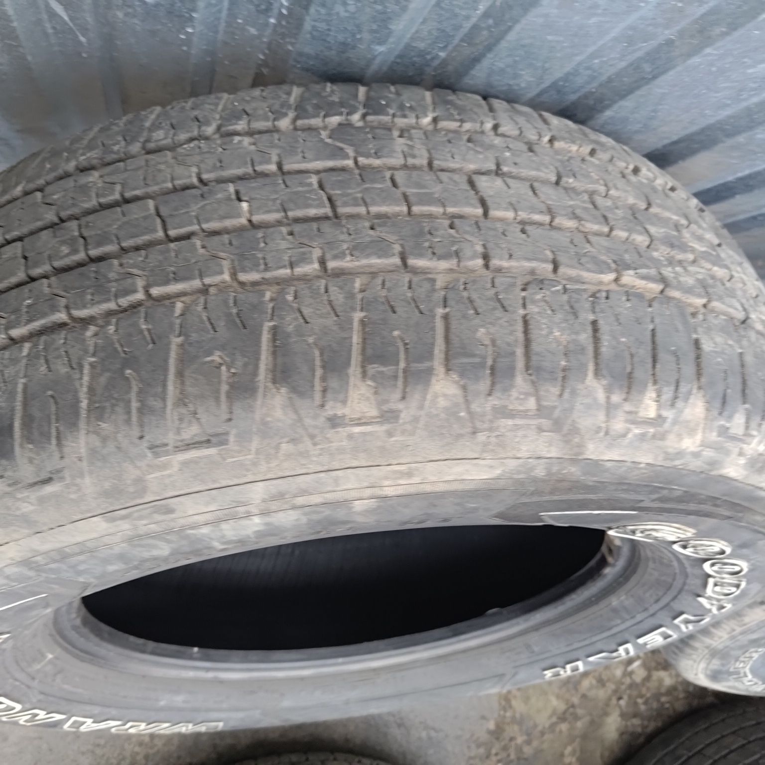 Резина колеса шини 275/65/r18 goodyear