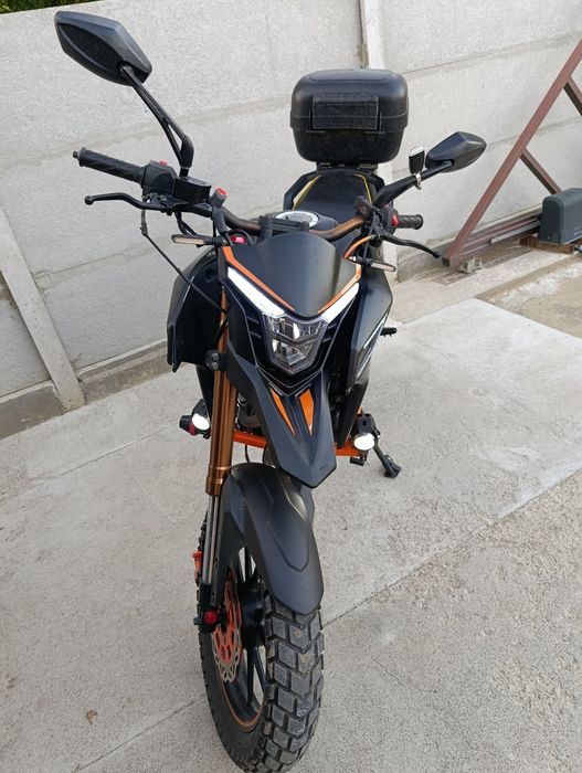 Spark sp 300 t2, Tekken 300 мотоцикл