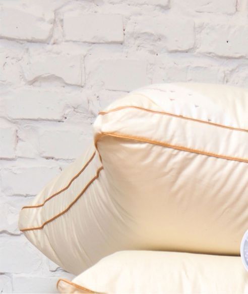 Poduszka AMZ MATERACOWA PRESTIGE puch 100% 40x40cm Biały