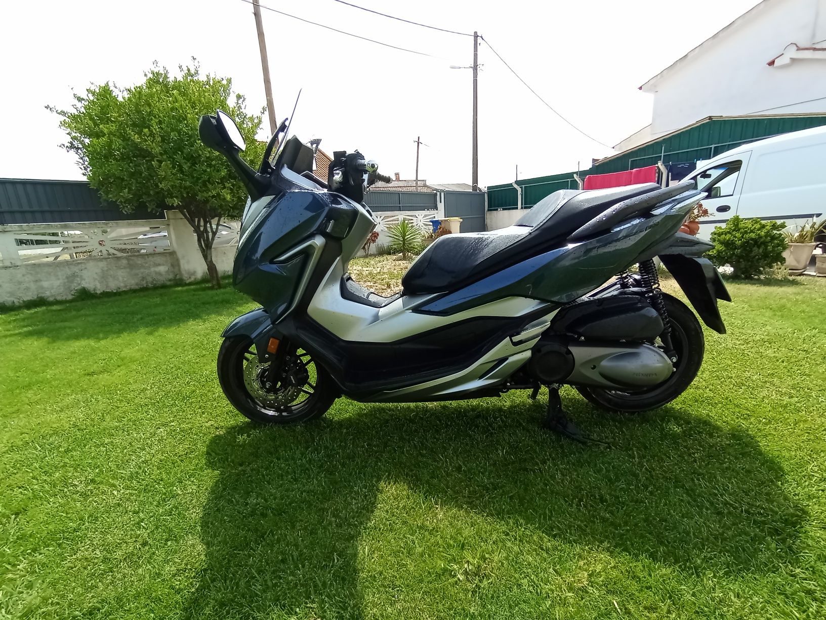Honda força 300 de 2020 do 9