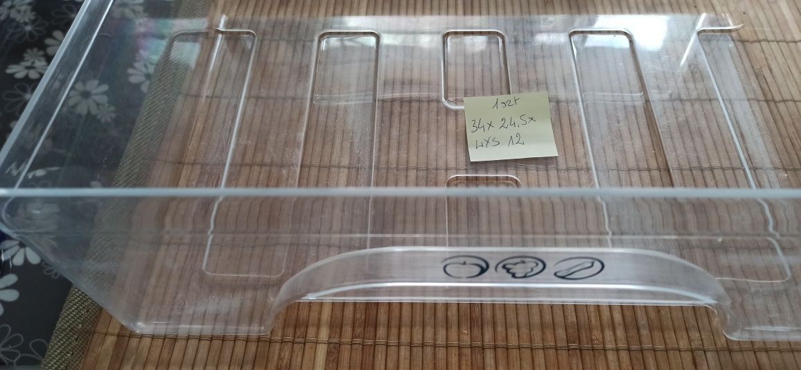 Do lodówki balkonik na drzwi, pojemnik