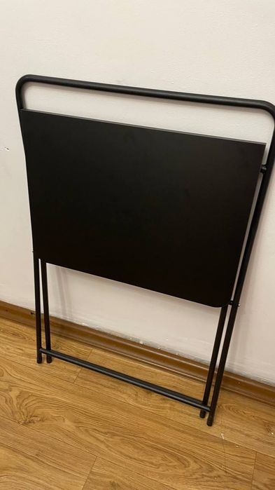 Раскладной столик для бьюти услуг