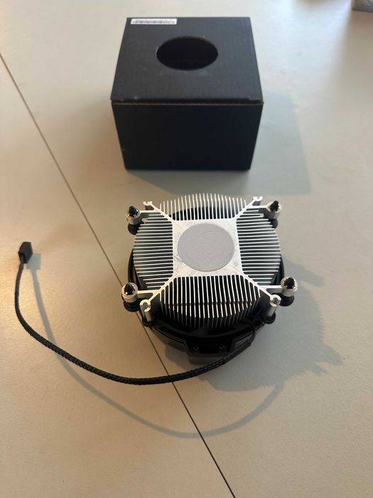 Chłodzenie CPU AMD RYZEN AM4 Wraith Stealth