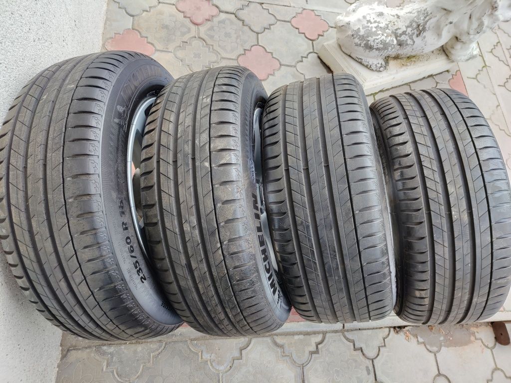 Диски R18 Porsche Macan Порше Макан з резиною 230 60 18 255 55 18