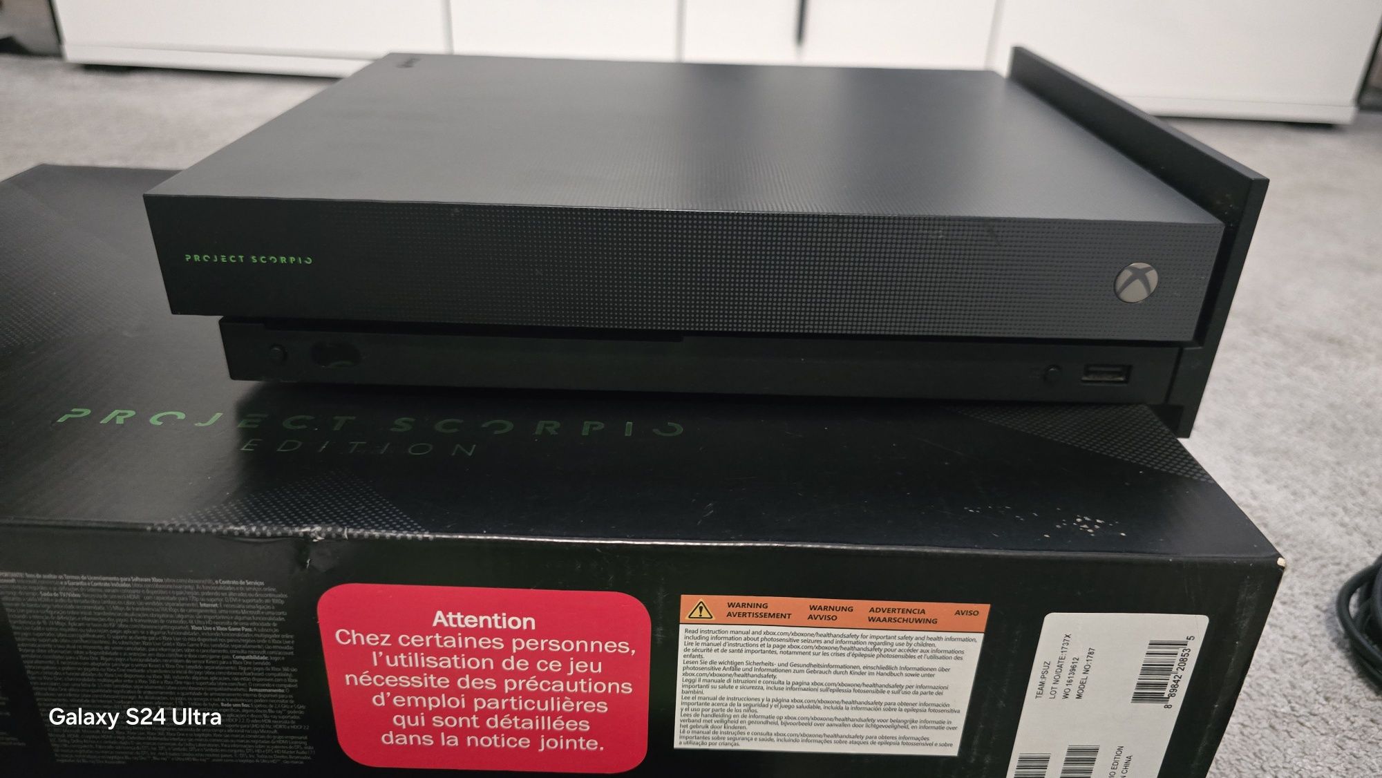 Xbox one x 1 TB Project Scorpio Edycja Limitowana