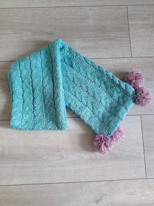 Szalik firmy Cool Club nowy