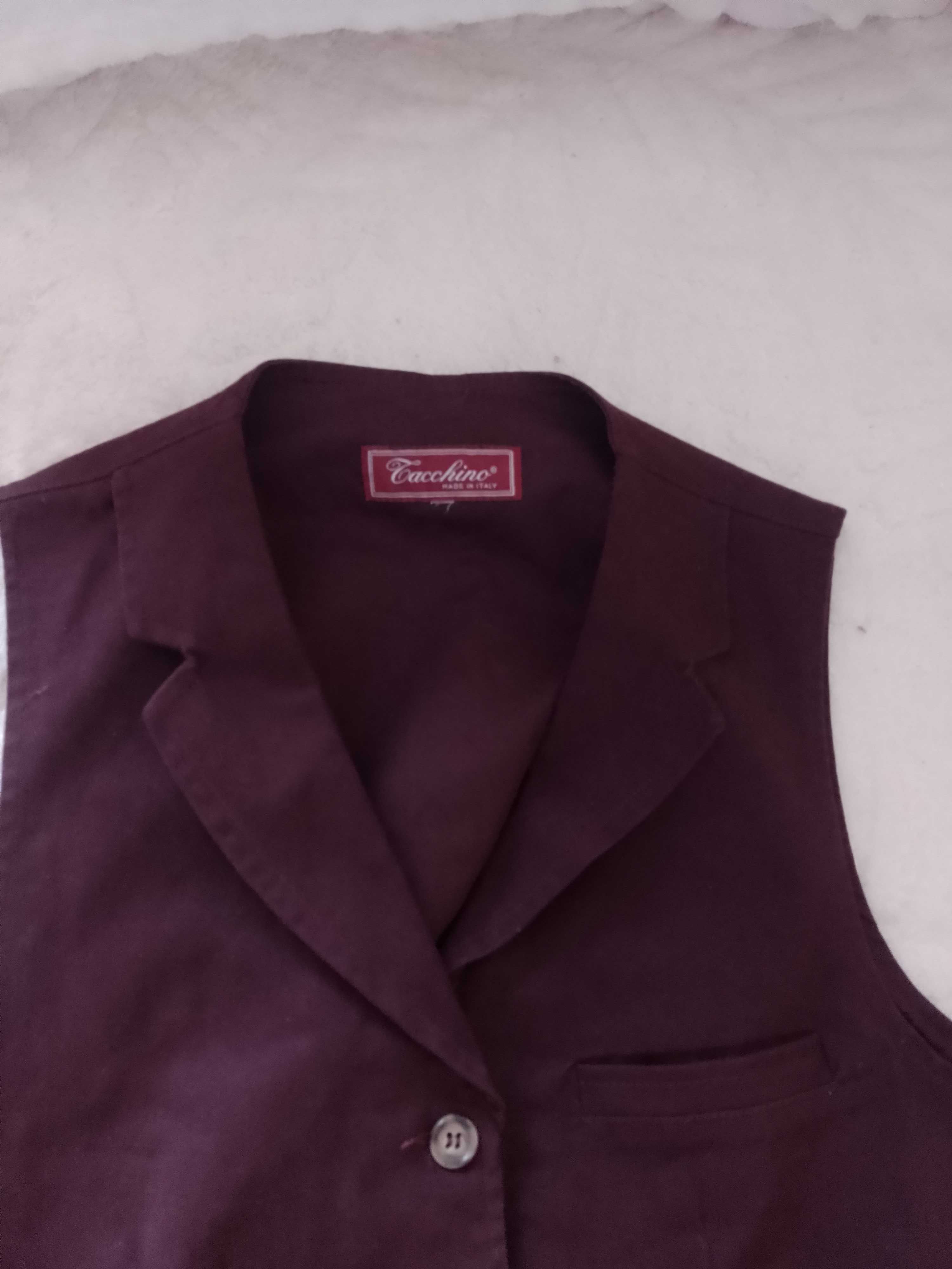 (38/40) (M/L) Bordowa, włoska Kamizelka dżinsowa z Londynu