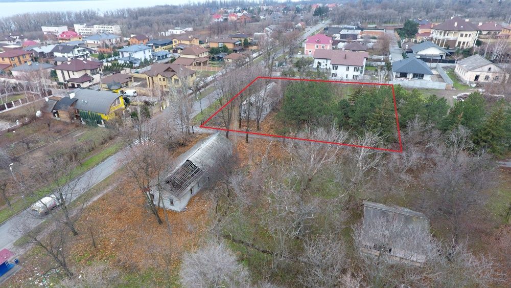 Ділянка 0,24 га у рекреаційній зоні Великого Лугу, вул. Ленська, 19
