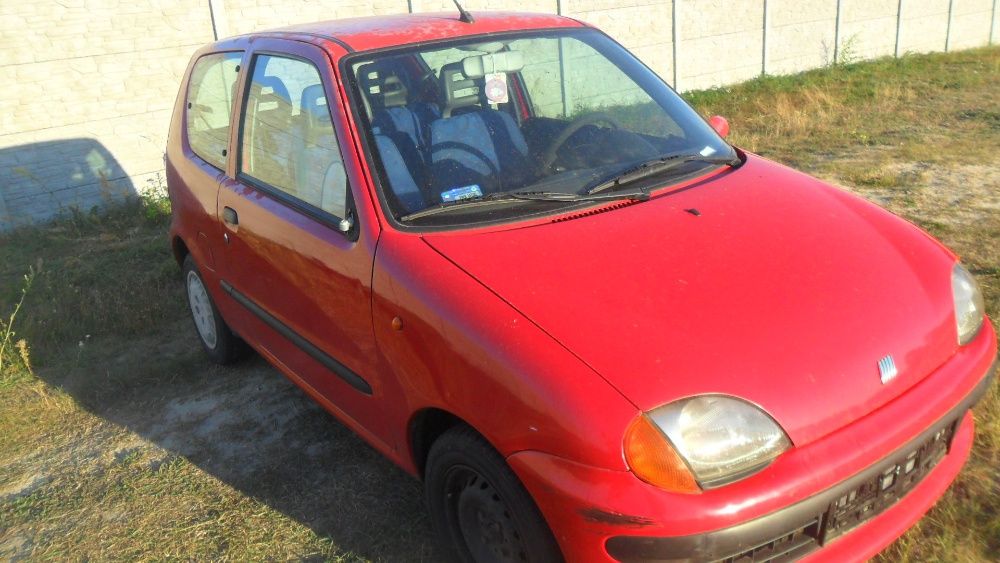 Fiat Seicento, 1.1 benzyna, kolor czerwony, drzwi kompletne