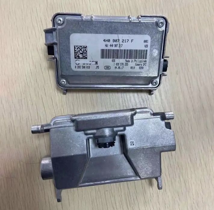 Камера асистентів ACC: Audi A6 A7 A8, Volkswagen Tuareg