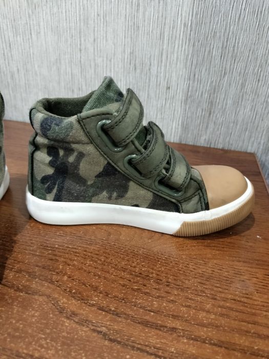 Черевики кроси на осінь