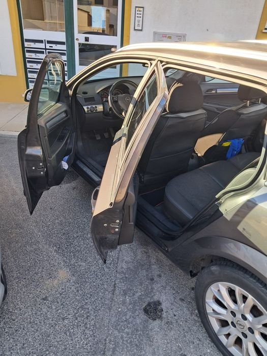 Vendo uma carrinha opel astra 1.7 2009