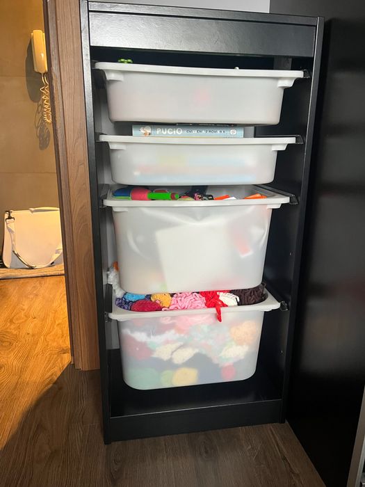 Szafka z szufladami dla dzieci Ikea