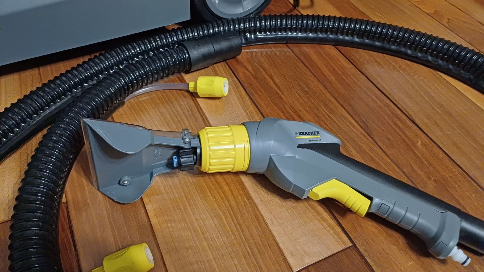 Пилосос KARCHER Puzzi 10/1