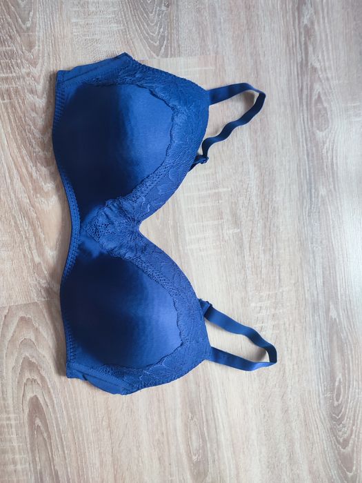 Biustonosz bez fiszbin George