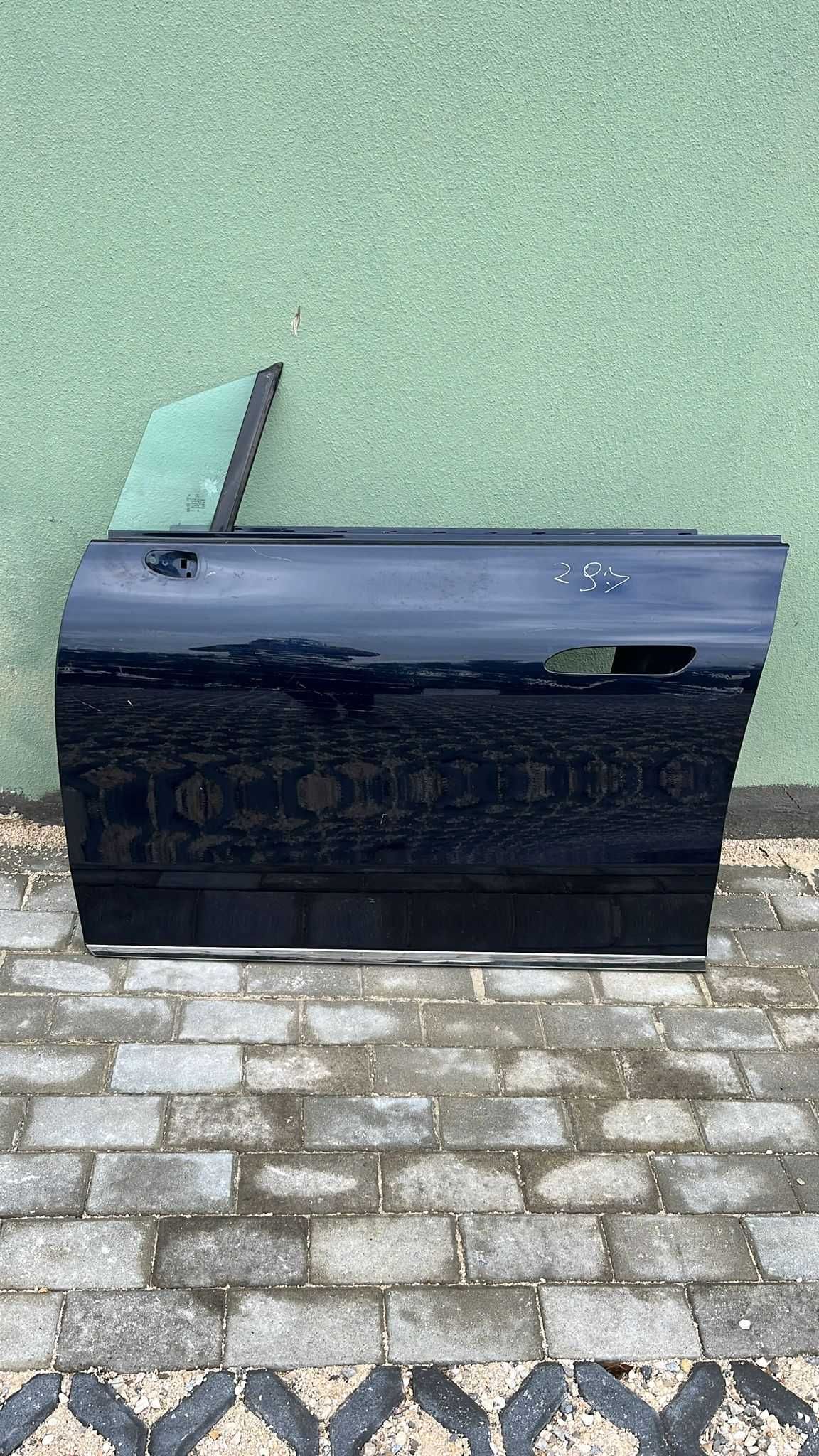 Porta dianteira esquerda Mercedes EQS AMG