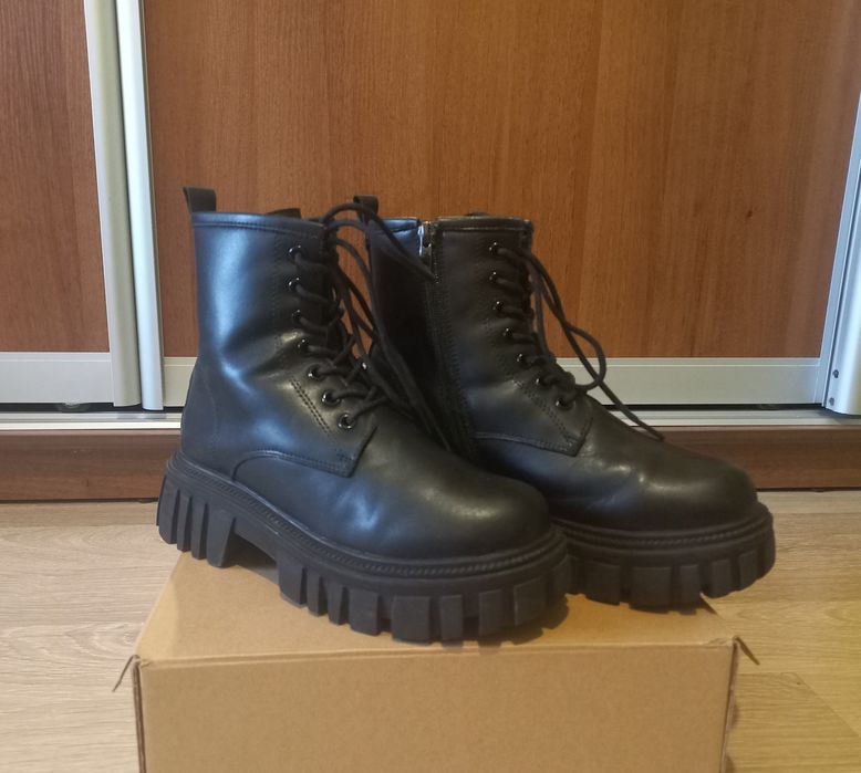 Зимове шкіряні черевики