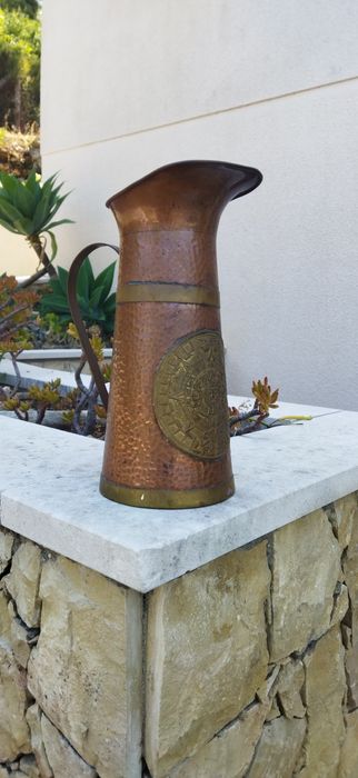 Jarro cobre azteca