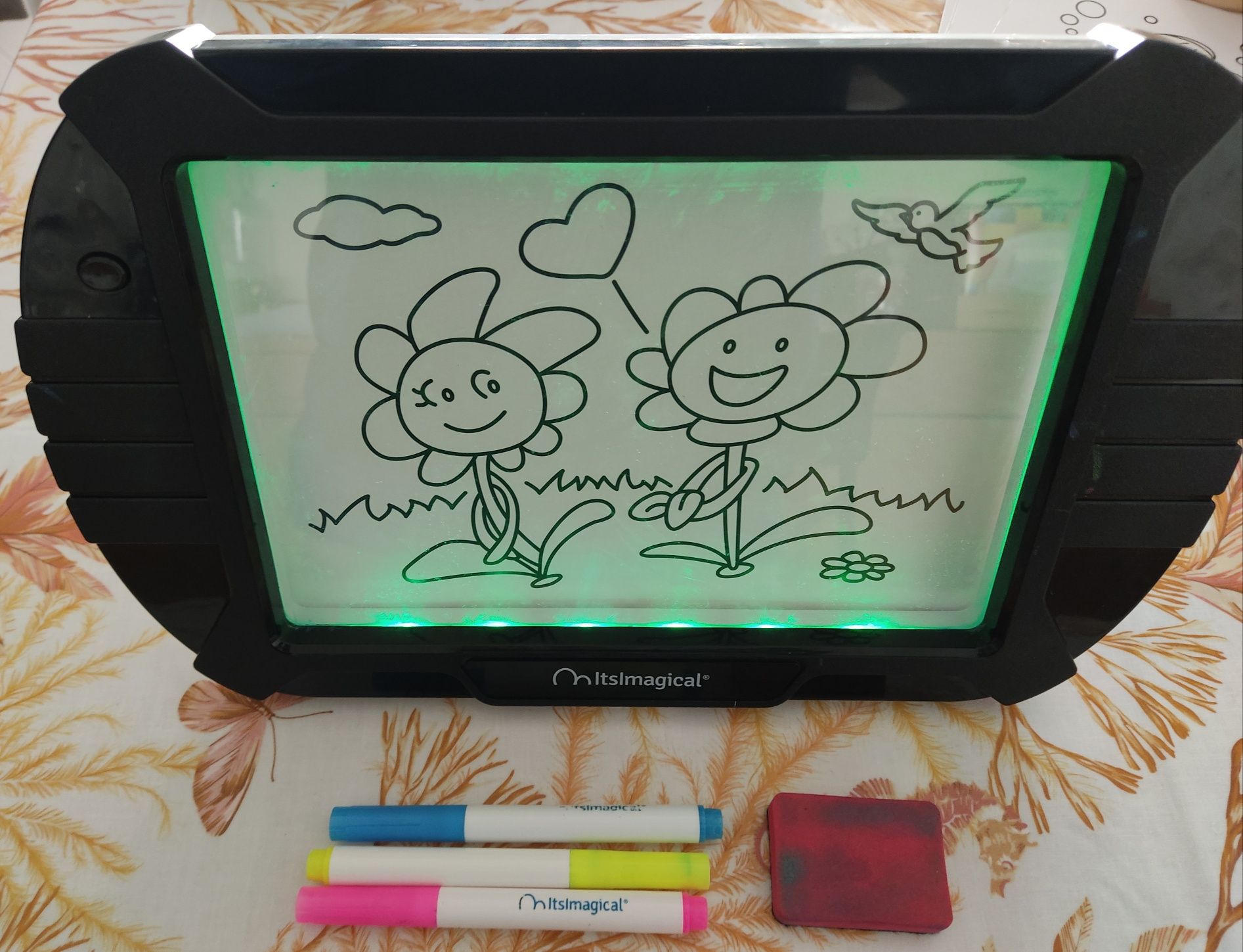 Quadro de desenho iluminado