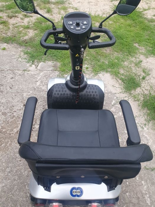 Sprzedam wózek inwalidzki elektryczny