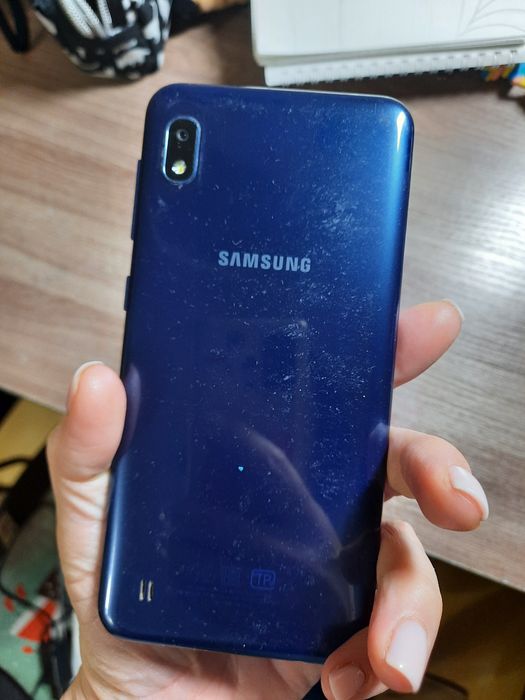 Продам SAMSUNG galaxy A10