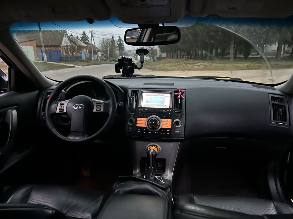 Продам Инфинити фх35 2007 в хорошем состоянии