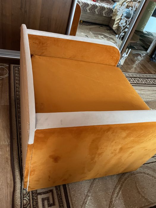 Продам розкладний диванчик