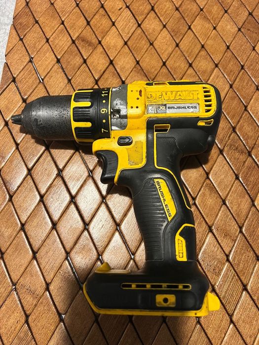 DeWalt Wiertarko-wkrętarka DCD 790 typ 11 po serwisie