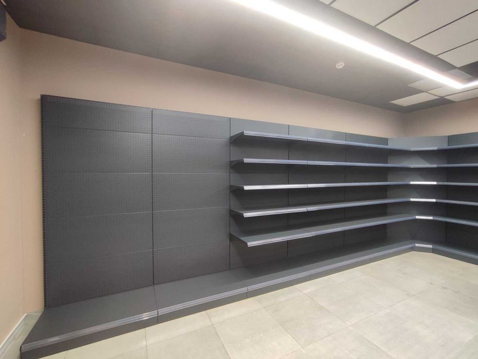 Металеві стелажі торгівельні від українського виробника в наявності