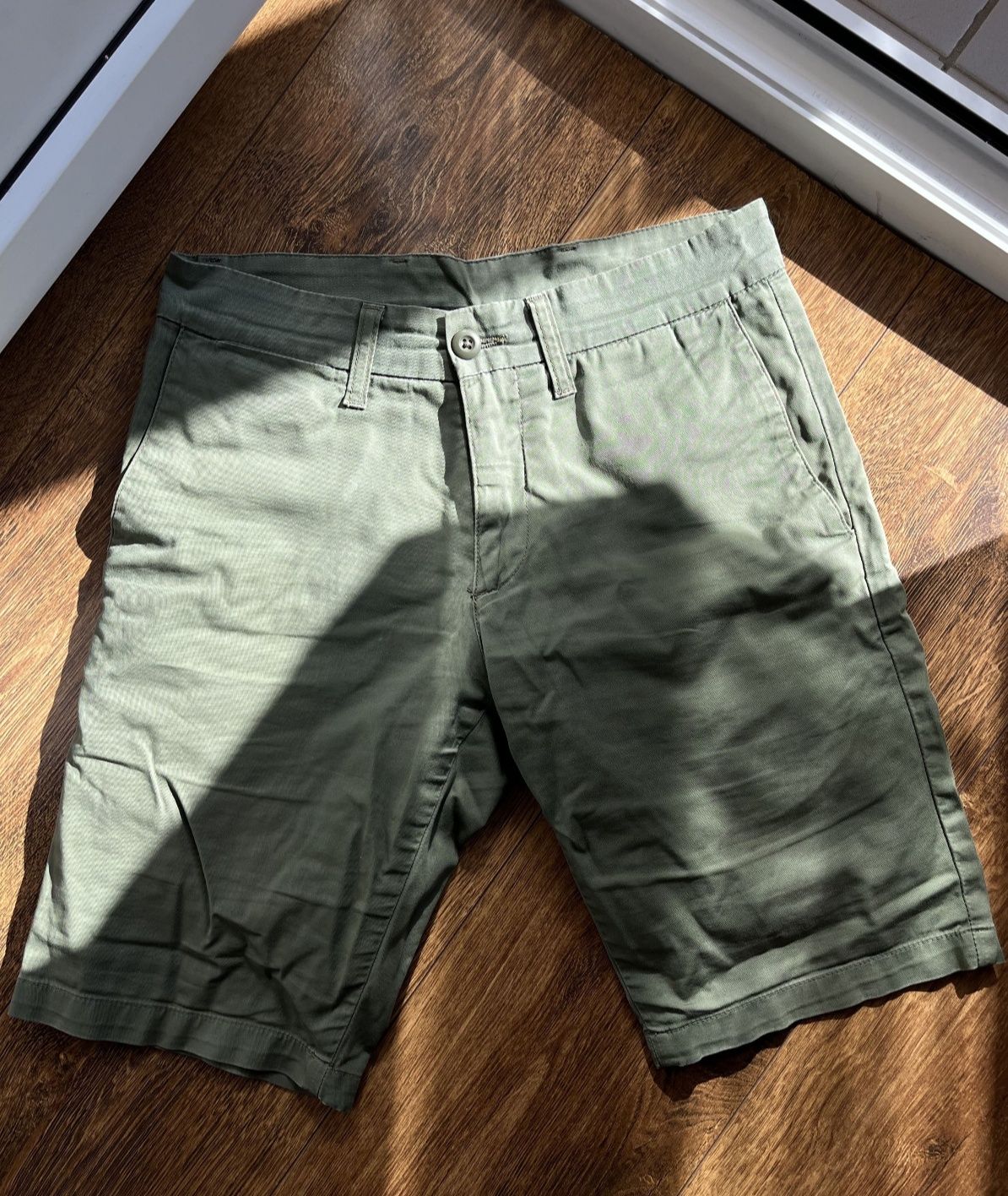 Шорти carhartt розмір xs (29)