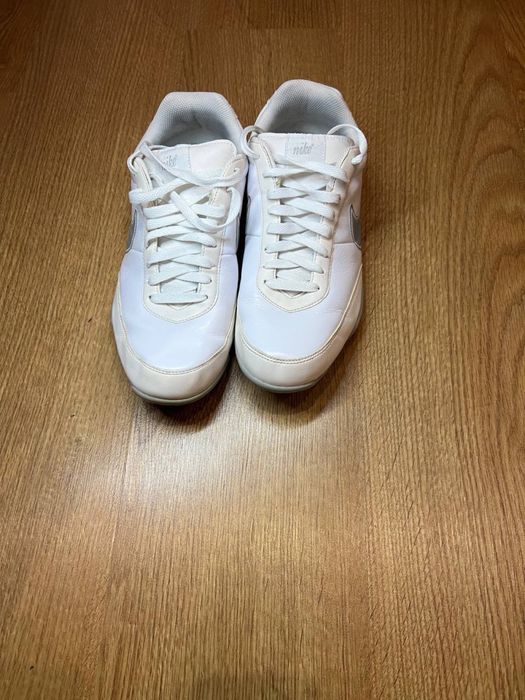 Кросівки Nike (гарний стан)