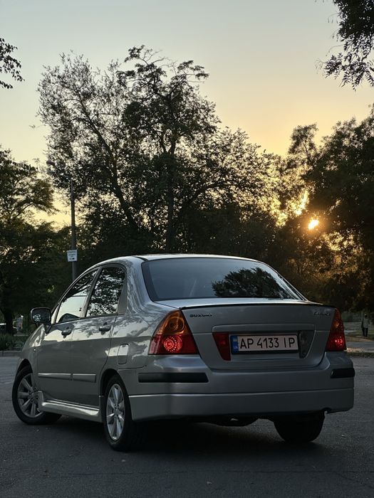 Продам машину Сузуки Лиана 2005 года