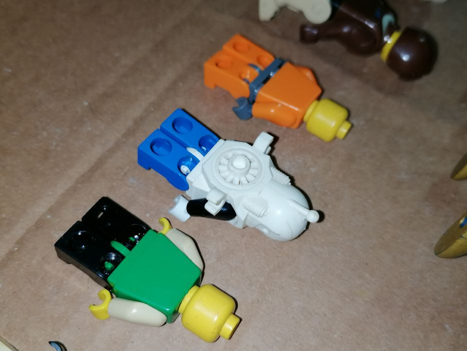 Playmobil : bonecos