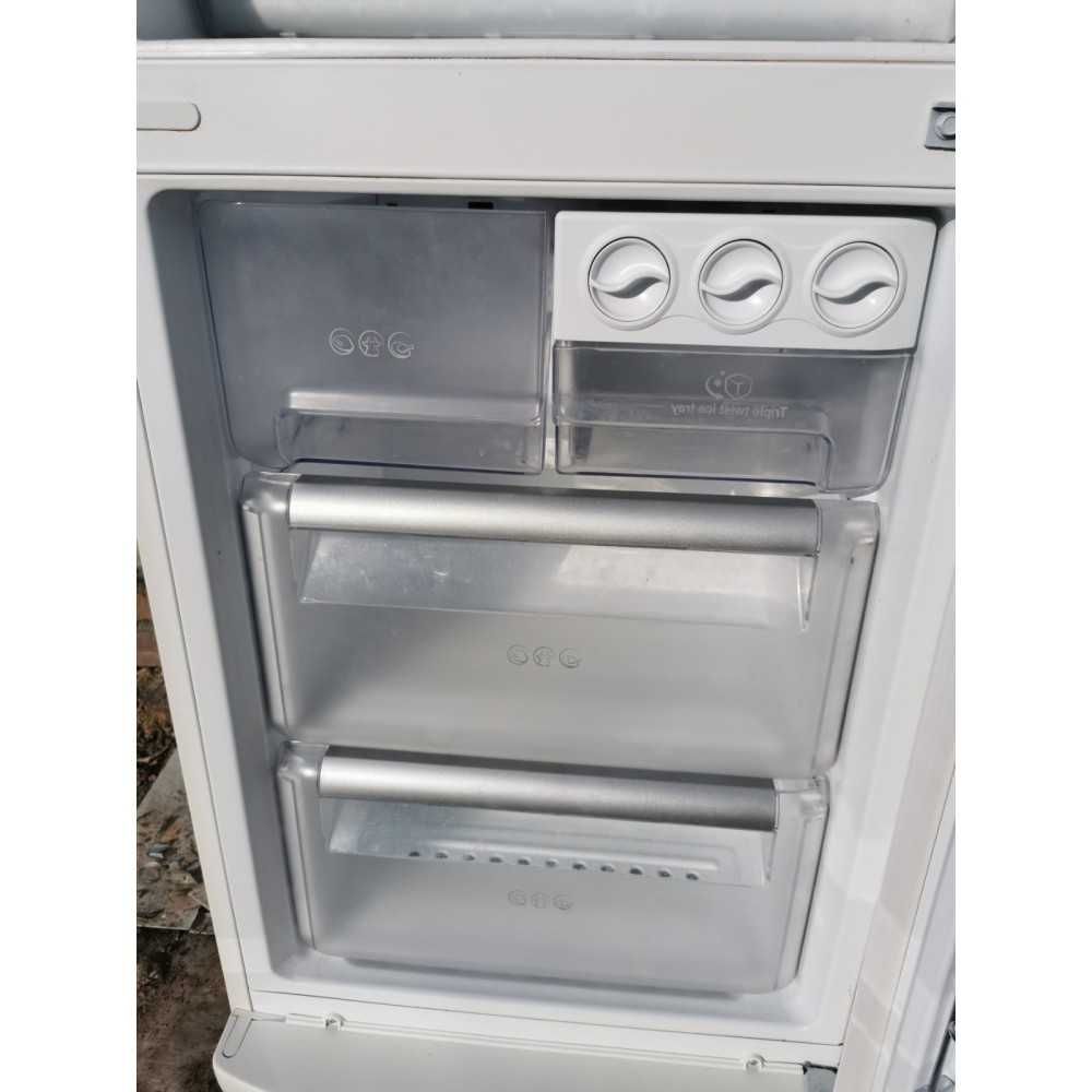 Холодильник LG Nofrost