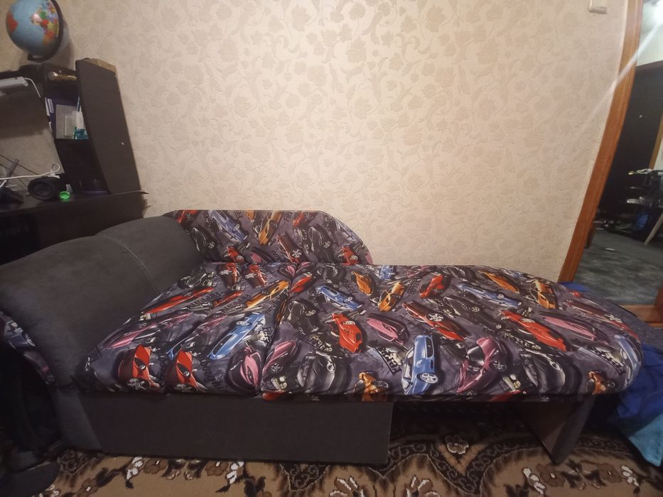Детский диван б/у