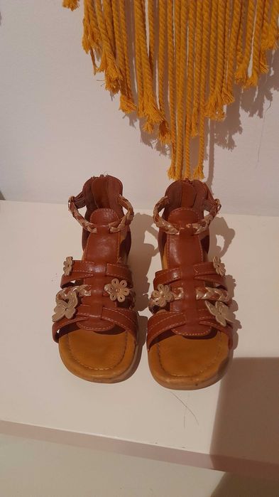 Sandálias menina 29