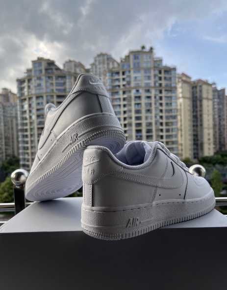 Nike Air Force 1 Low '07 White38